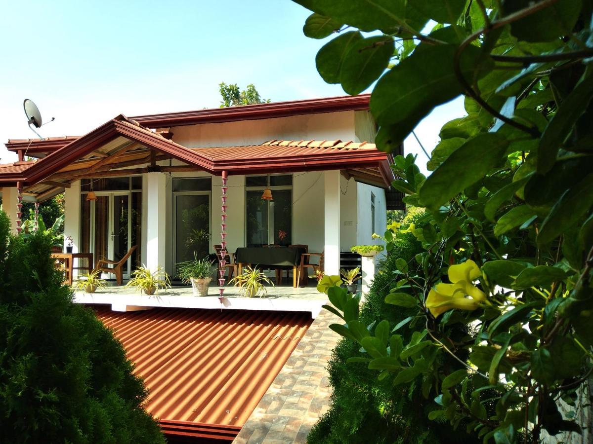 Sandhara Home Stay 탕갈레 외부 사진